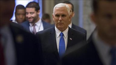 در جستجوی نویسنده مقاله‌ای علیه ترامپ؛ پنس: او از ما نیست