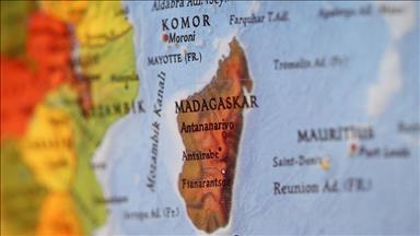 Madagaskar'da stadyumda izdiham