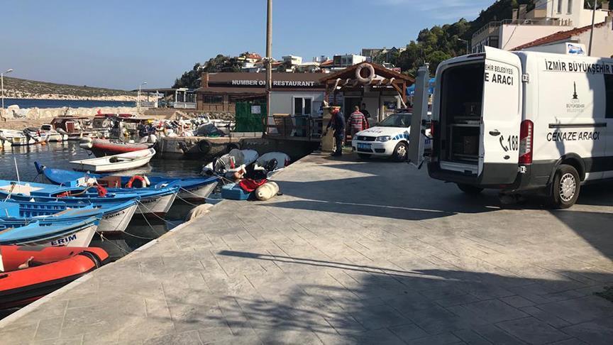 У берегов Измира затонула лодка с беженцами, 4 погибших