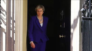 Britain's May vows to fight no-confidence vote 