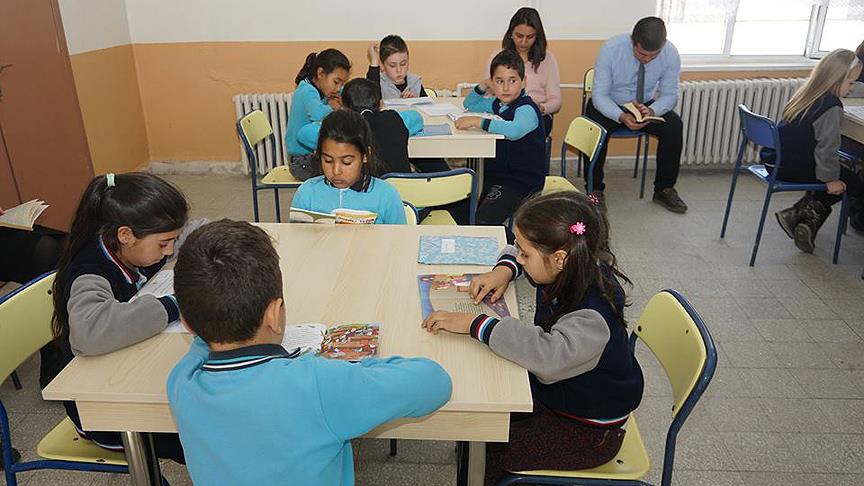 Öğrencilerin hedefi 5 milyon sayfa kitap okumak