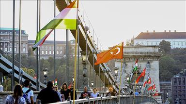 'Türkiye-Macaristan ilişkileri altın çağını yaşıyor'