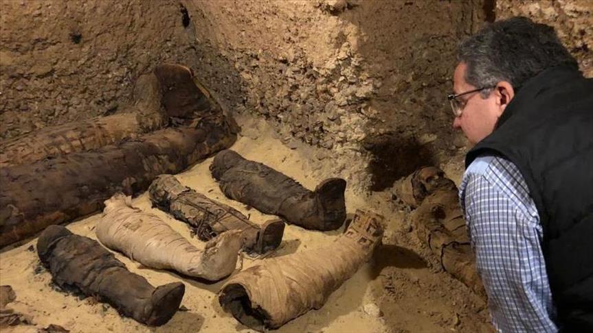 مصر.. العثور على 40 مومياء 