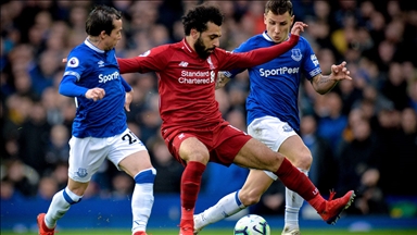Liverpool liderliği Manchester City'ye bıraktı