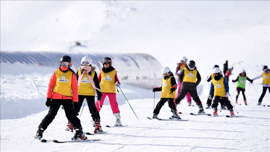 В Турции развивают горнолыжный спорт