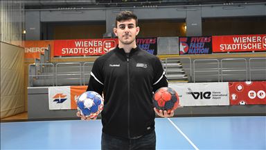 Milli hentbolcunun Avrupa'da yıldızı parlıyor