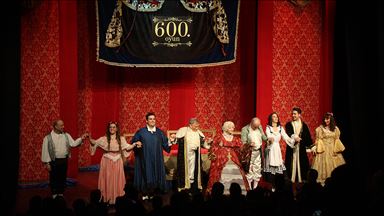 Kibarlık Budalası 600. kez sahnelendi 
