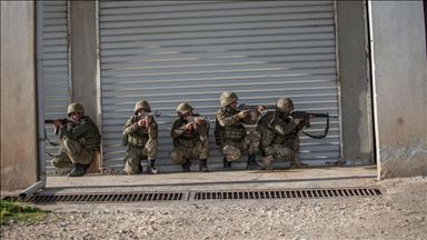 ВС Турции продолжают борьбу с террористами в сирийском Африне 