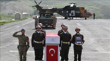 Hakkari'de askeri araç kaza yaptı: 1 şehit, 1 yaralı