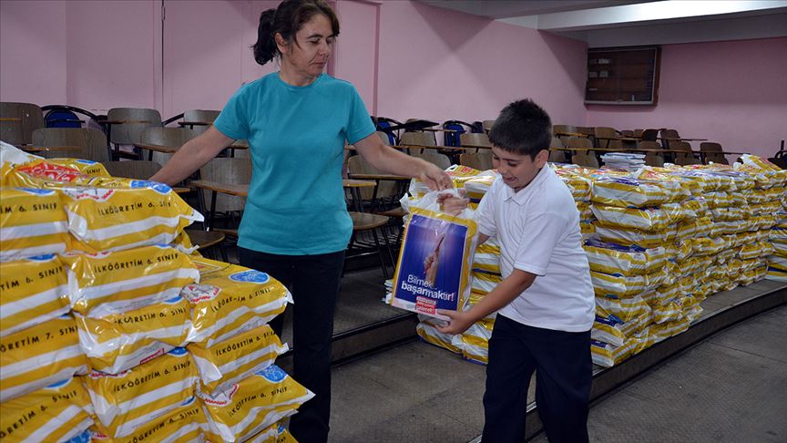 Ücretsiz ders kitapları plastik poşetsiz dağıtılacak  