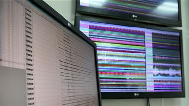 Земјотрес од 7,1 степени ја потресе Индонезија, предупредување за цунами  