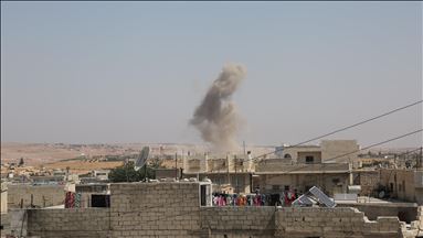 حملات هوایی رژیم اسد به حماه 6 کشته به جا گذاشت