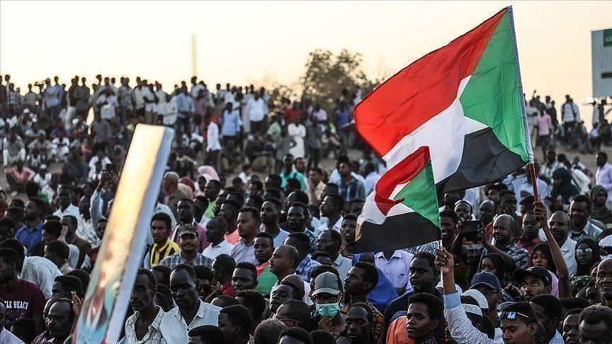 المهنيين السودانيين: لن نشارك بالمجلس السيادي ومجلس الوزراء في الفترة الانتقالية