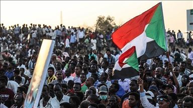 المهنيين السودانيين: لن نشارك بالمجلس السيادي ومجلس الوزراء في الفترة الانتقالية