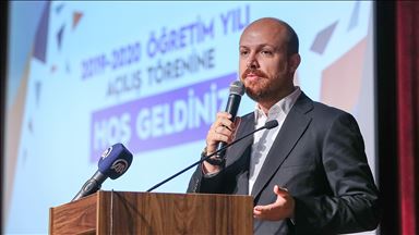 'İnsanların en hayırlısı insanlara en faydalı olanıdır'