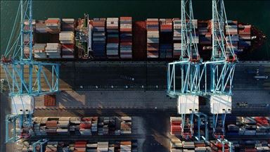 Pemerintah dan Kadin perpanjang kerja sama pengembangan KEK