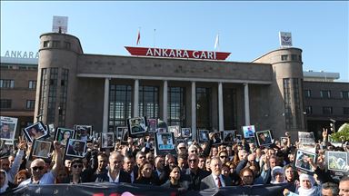 Ankara Garı saldırısında hayatını kaybedenler anıldı
