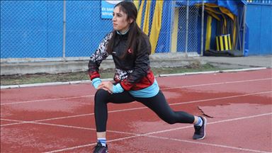 Ağrılı atlet Aslı'nın ekran başından pistlere uzanan başarısı 