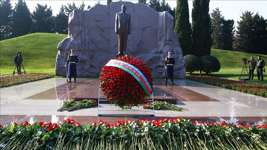 ИНФОГРАФИКА - Гейдар Алиев - архитектор современного Азербайджана 