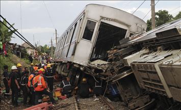 Kereta barang pengangkut semen anjlok di Blora, Jawa Tengah
