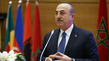  چاووش‌اوغلو: مسلمانان با تبعیض مواجه هستند