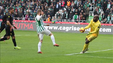 Yeni Malatyaspor'un vazgeçilmezi Fabien Farnolle