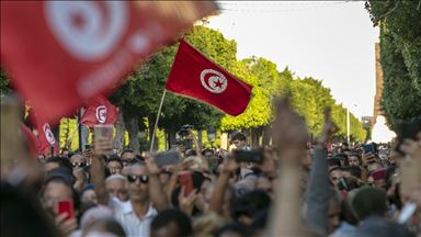 Tunus'ta kabine listesi Cumhurbaşkanı'na sunuldu