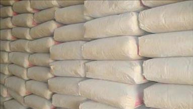 إسرائيل توقف إدخال الإسمنت إلى قطاع غزة 