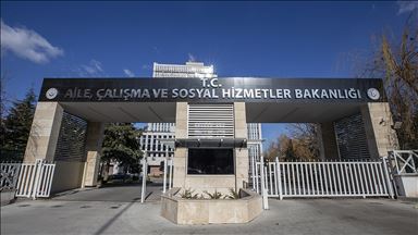 Aile, Çalışma ve Sosyal Hizmetler Bakanlığından deprem bölgesine 5 milyon lira ek kaynak