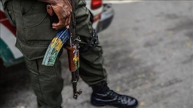 Cameroun / Crise anglophone : un militaire tué et quatre politiciens blessés dans des attaques 