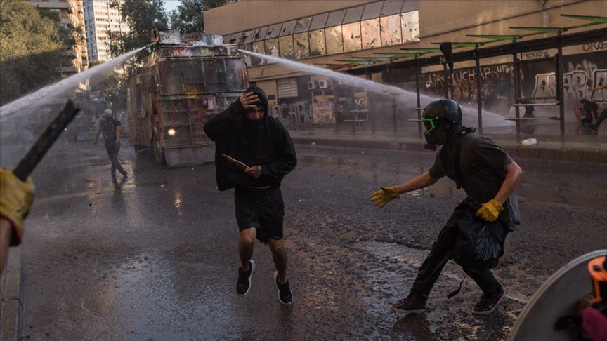 تواصل الاحتجاجات المناوئة للحكومة في تشيلي