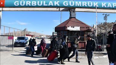 Gürbulak Sınır Kapısı'nda kurulan sahra hastanesinde çadır sayısı 14'e yükseltildi