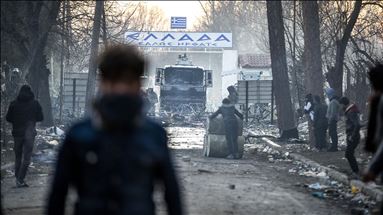 UN rapporteur blasts Greek mistreatment of migrants