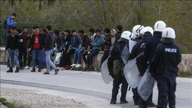 مواجهات بين الشرطة اليونانية ومهاجرين في جزيرة ميديللي 