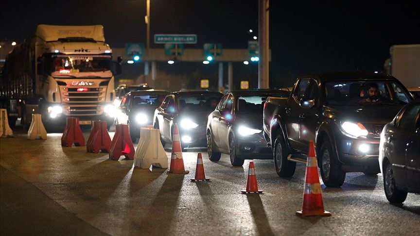 Araç giriş çıkış yasağı başladı  