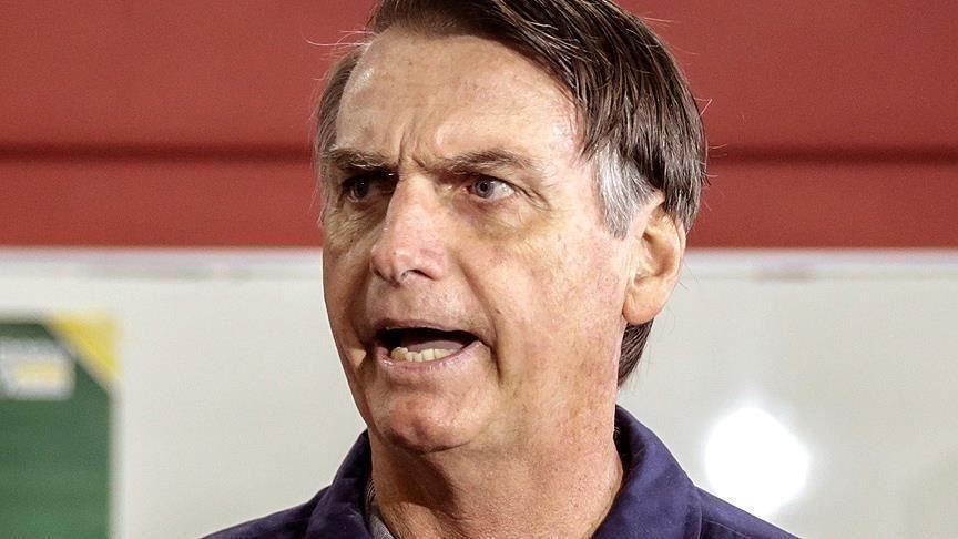 الرئيس البرازيلي يجدد استخفافه بفيروس كورونا