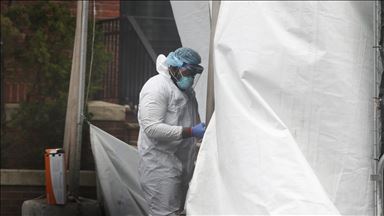 New York'taki koronavirüs bilançosu ağırlaşıyor