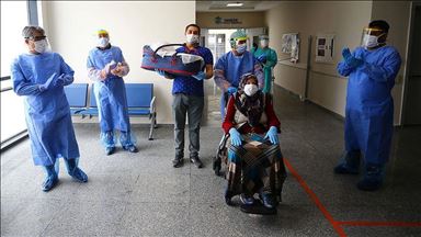 حسرت مادر کرونایی برای آغوش بی‌دغدغه فرزند 