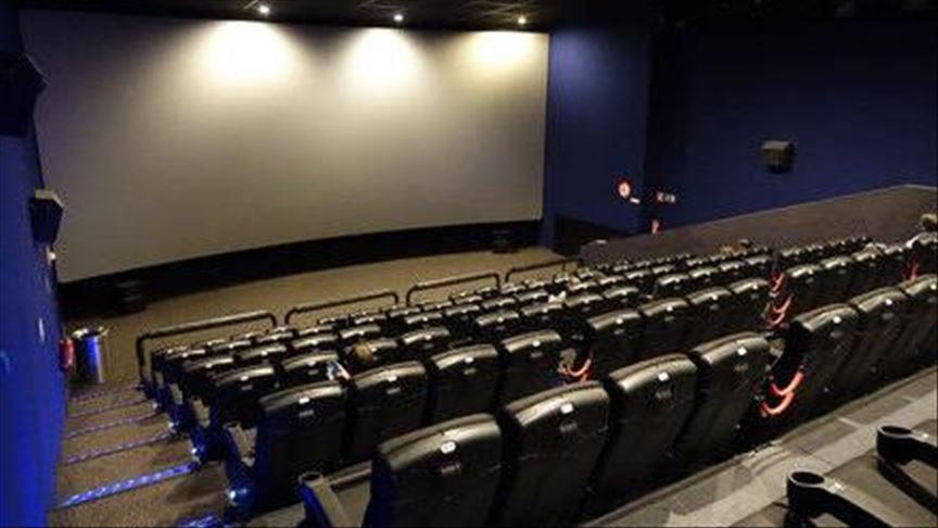 بازگشایی سالن‌های سینما و کنسرت در ایران با ظرفیت 50 درصد