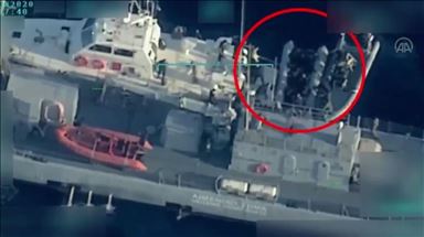 مشاهد لطالبي لجوء عرّضت اليونان حياتهم للخطر وأنقذتهم تركيا