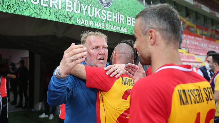 Kayserispor Robert Prosinecki ile çıkışa geçti