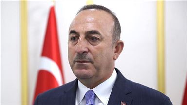 Turkish FM speaks with German, Irish counterparts