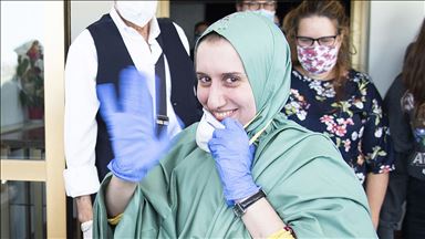 Türk istihbaratının Afrika'da kurtardığı İtalyan Ayşe Romano nasıl Müslüman olduğunu anlattı