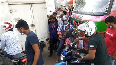 Bangladesh reports spike in coronavirus fatalities