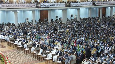 Top Afghan council urges release of all Taliban inmates