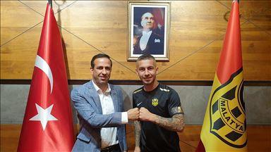 Adem Büyük Yeni Malatyaspor'a döndü