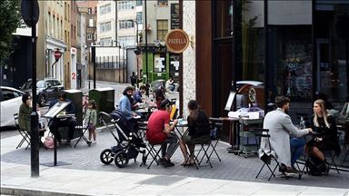 UK: Virus restrictions tightened amid 2nd wave fears