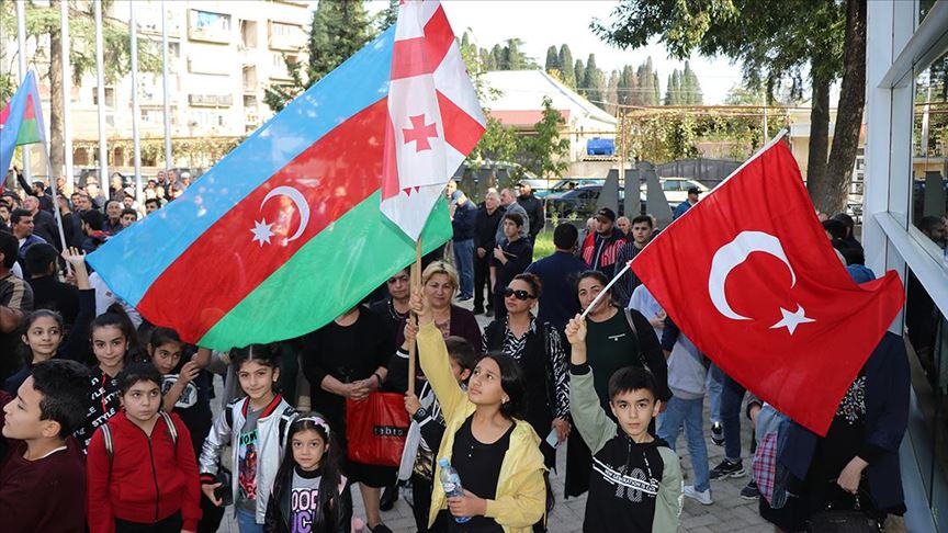 آذريو جورجيا يعربون عن تضامنهم مع أذربيجان