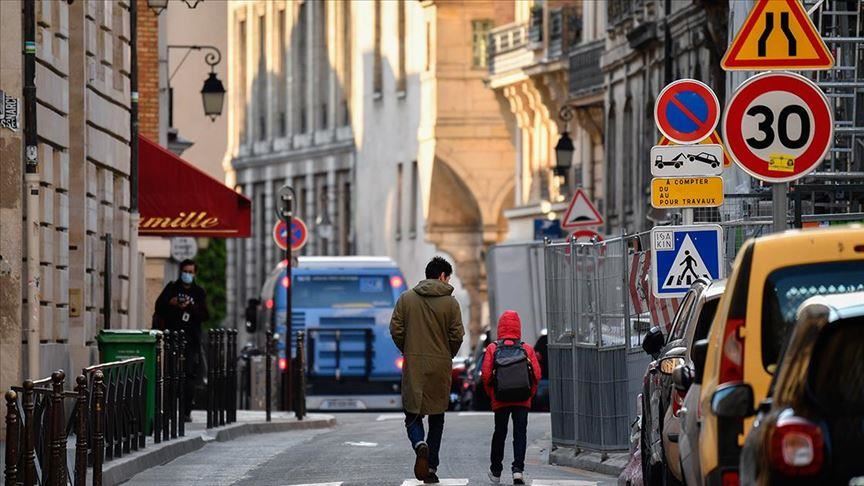 فرنسا.. 472 وفاة و31477 إصابة جديدة بكورونا