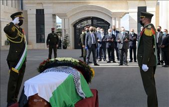 تشييع جثمان القيادي الفلسطيني صائب عريقات 